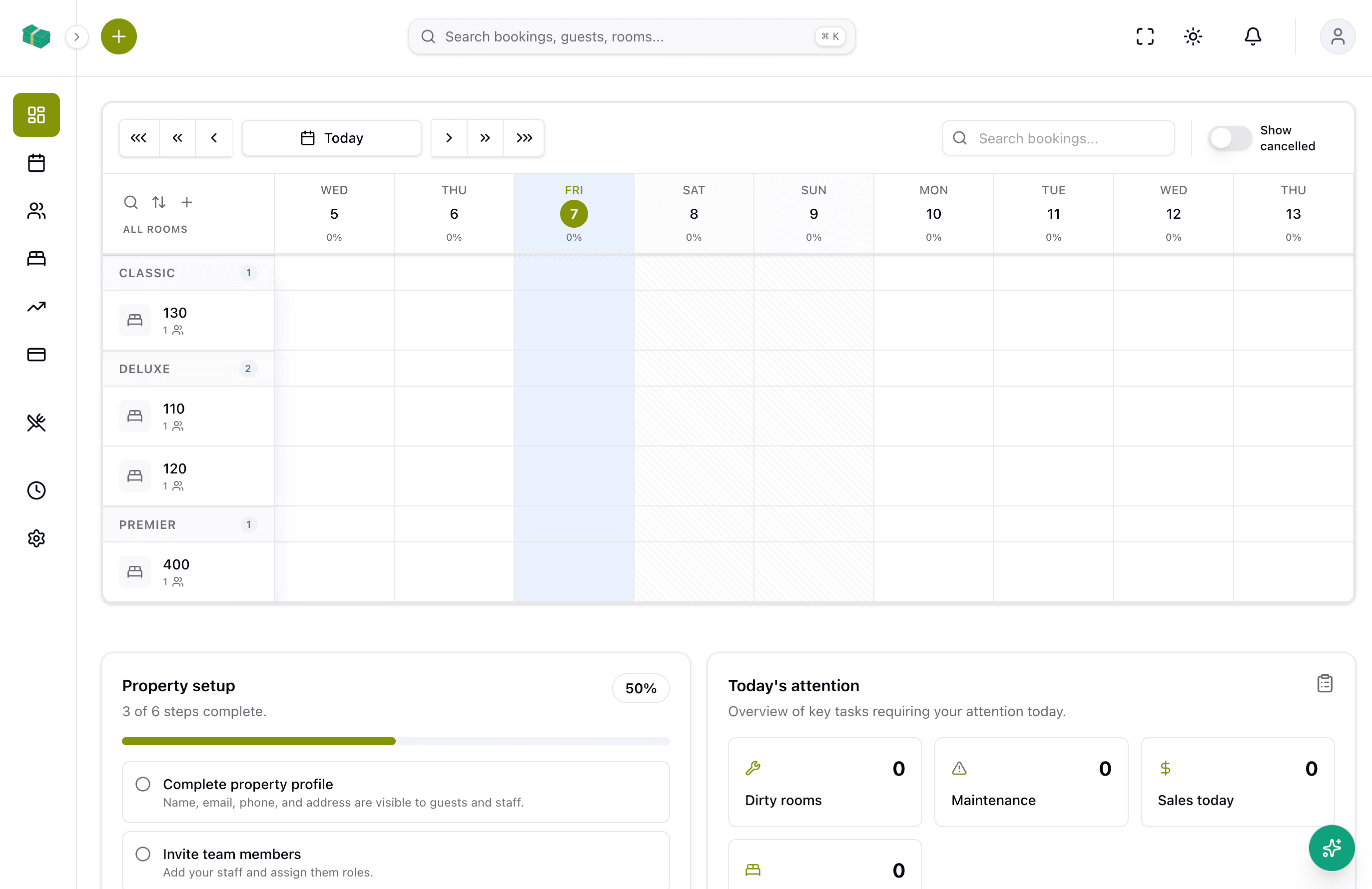 Room calendar in Cloom HMS showing rooms grouped by type and daily availability